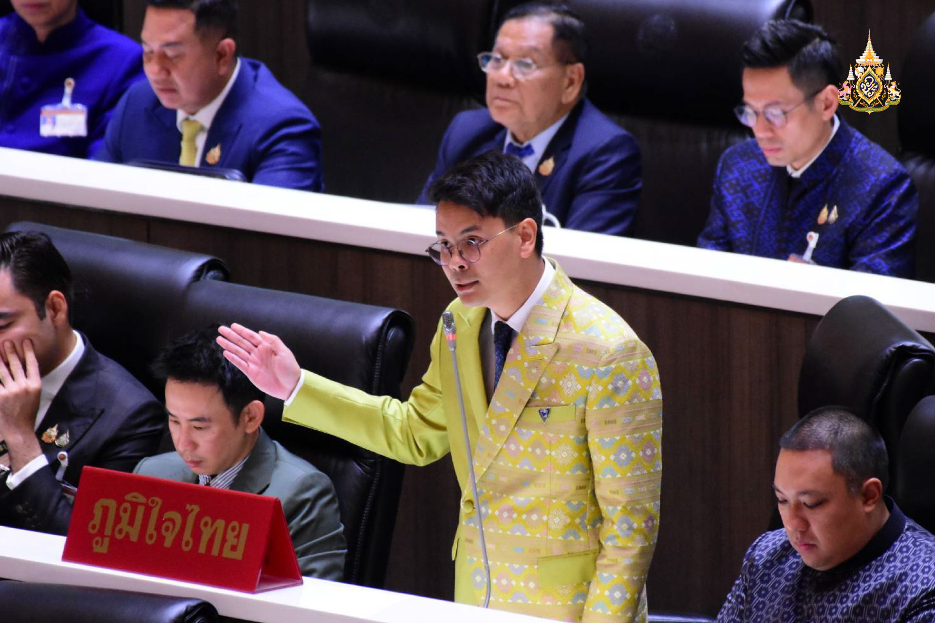 "ไชยชนก" แจง "อนุทิน" ไม่ได้เผยความลับ "แพทองธาร"คุย "สีจิ้นผิง" เหตุ เป็นประชุมเปิด มีเอกสาร-ข้อมูล เป็นลายลักษณ์อักษร