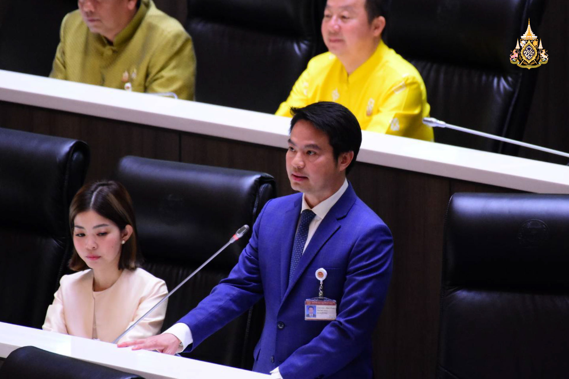 "สส.ภราดร" จี้รัฐแก้ราคาข้าวตกต่ำทั่วประเทศ เร่งนำเงินไร่ละ 1,000 บาท พร้อมใช้งบกระตุ้นเศรษฐกิจ 4 หมื่นล้านเยียวยาเกษตรกร