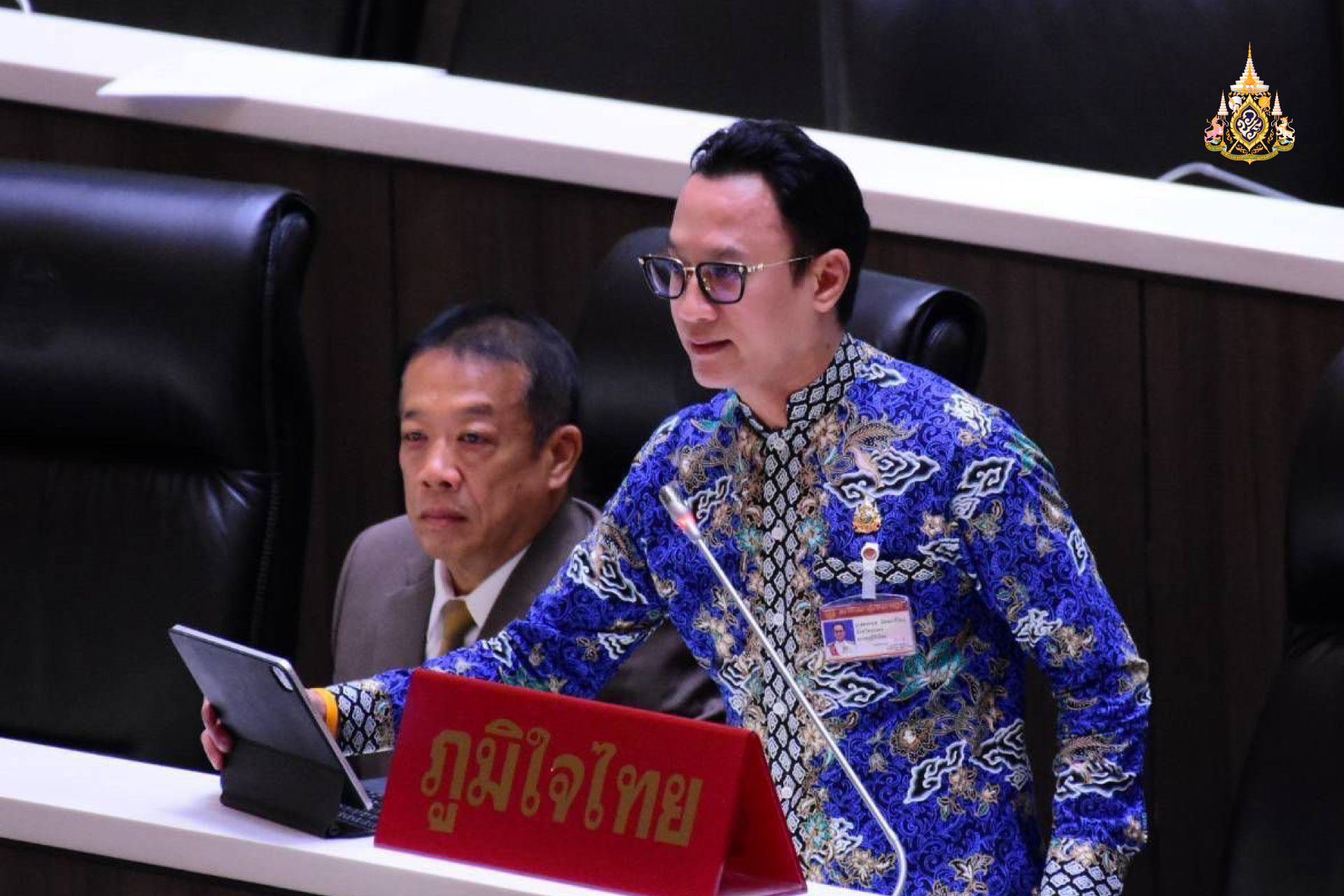 "คงกฤษ" ร้องคมนาคม ปลดล๊อกแก้ปัญหา รถโดยสารประจำทาง พร้อมแฉ "ภูมิธรรม" ไม่แก้ปัญหาที่ทำกิน ชาวคลองหัวเขียว และ ป่าคลองเกาะสุย