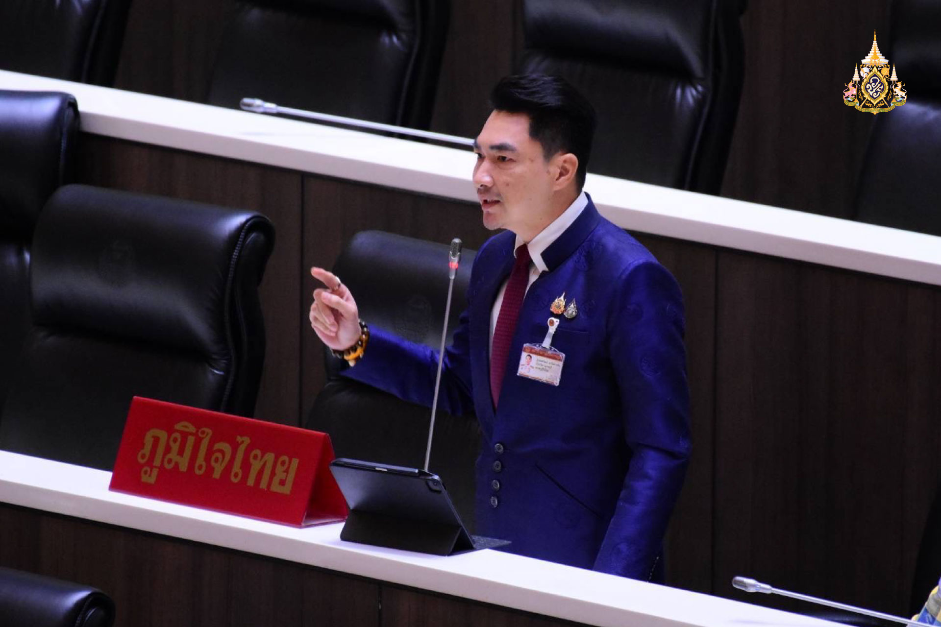 "สส.ยศวัฒน์" ทวงถาม เงินชดเชยราคาอ้อย "ภูมิธรรม" ล้มเหลวแก้ปัญหา ชี้ จ.กาญจน์ เมืองหลวงน้ำตาล กลายเป็นเมืองหลวงแห่งน้ำตา ห่วงไทยเสียเปรียบ ปัญหาชายแดนไทย-กัมพูชา