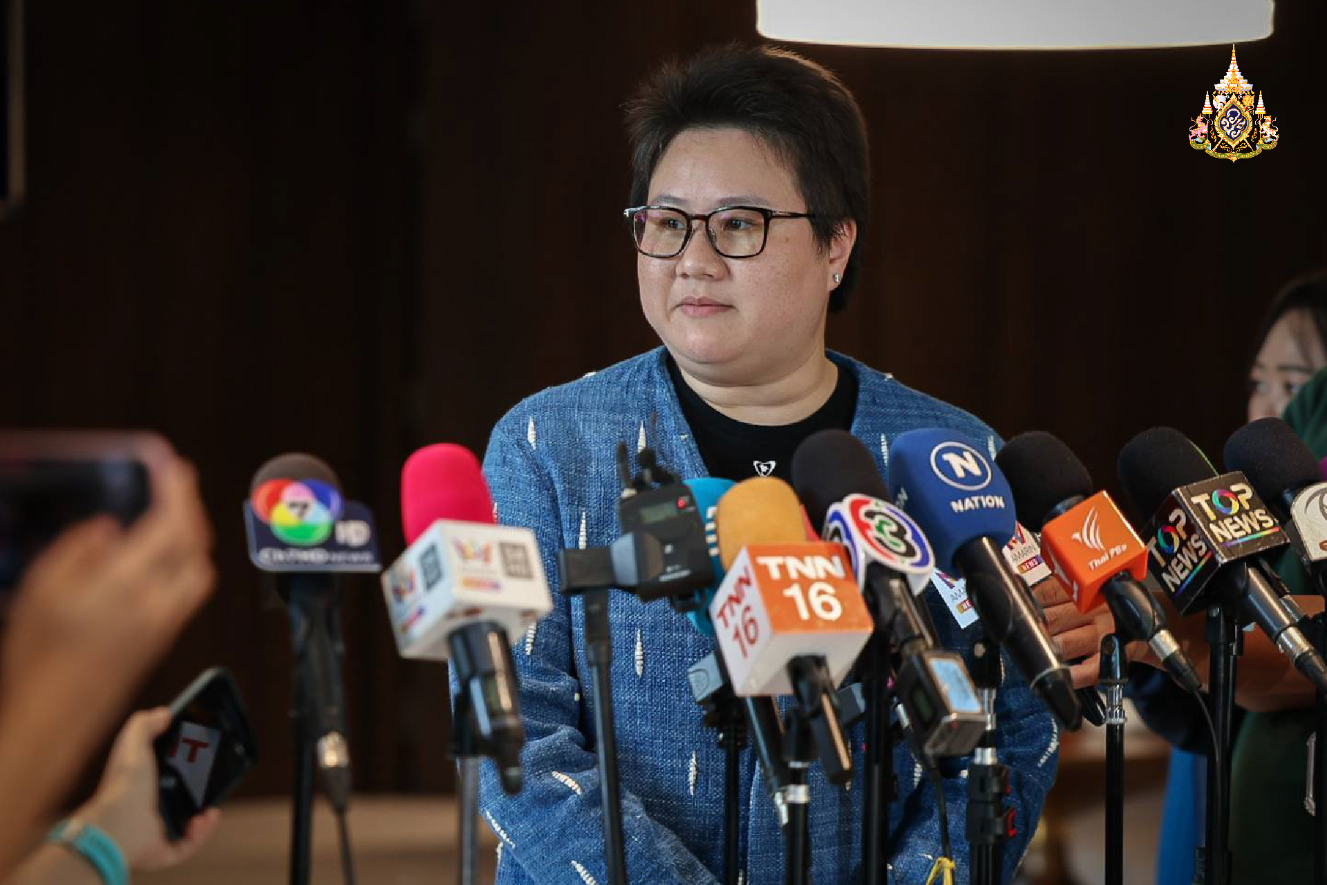 ยังไม่ยื่นอภิปรายนายกฯ