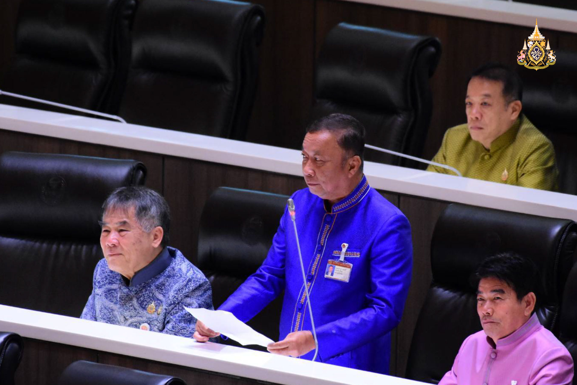 สส.รุ่งโรจน์ ขอบคุณเอกชนทุกภาคส่วนในบุรีรัมย์ ช่วยดูแลผู้อพยพ เหตุปะทะชายแดน อ.บ้านกรวด-อ.ละหานทราย ฝาก พม.ดูแลเงินเยียวยา ครอบครัวละ 3,000 จำนวน 2 หมื่นครอบครัว