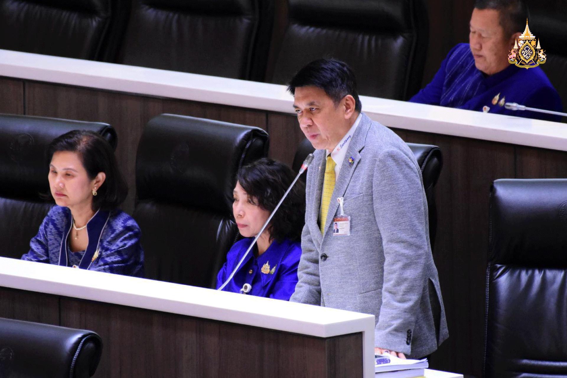 อภิปราย หนุน พ.ร.บ.อสม. ทั้ง 7 ร่าง