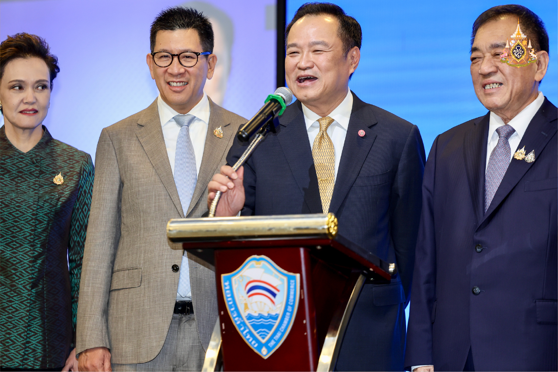 ถกหอการค้า รับฟัง 7 ข้อเสนอฟื้นเศรษฐกิจ