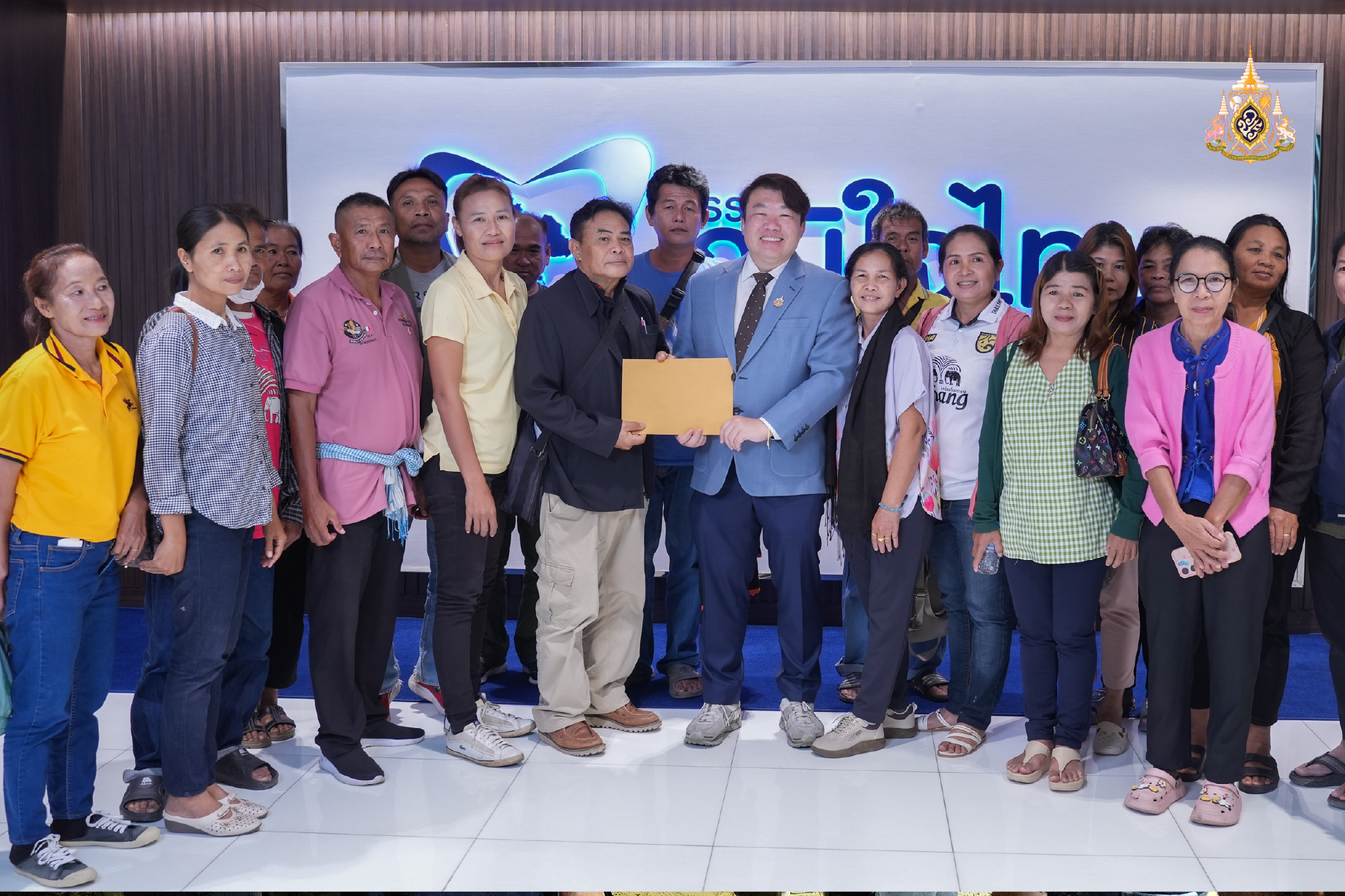 รับเรื่องกลุ่มเกษตรกรศรีสะเกษ เร่งจัดงบกองทุนฟื้นฟูฯ แก้หนี้