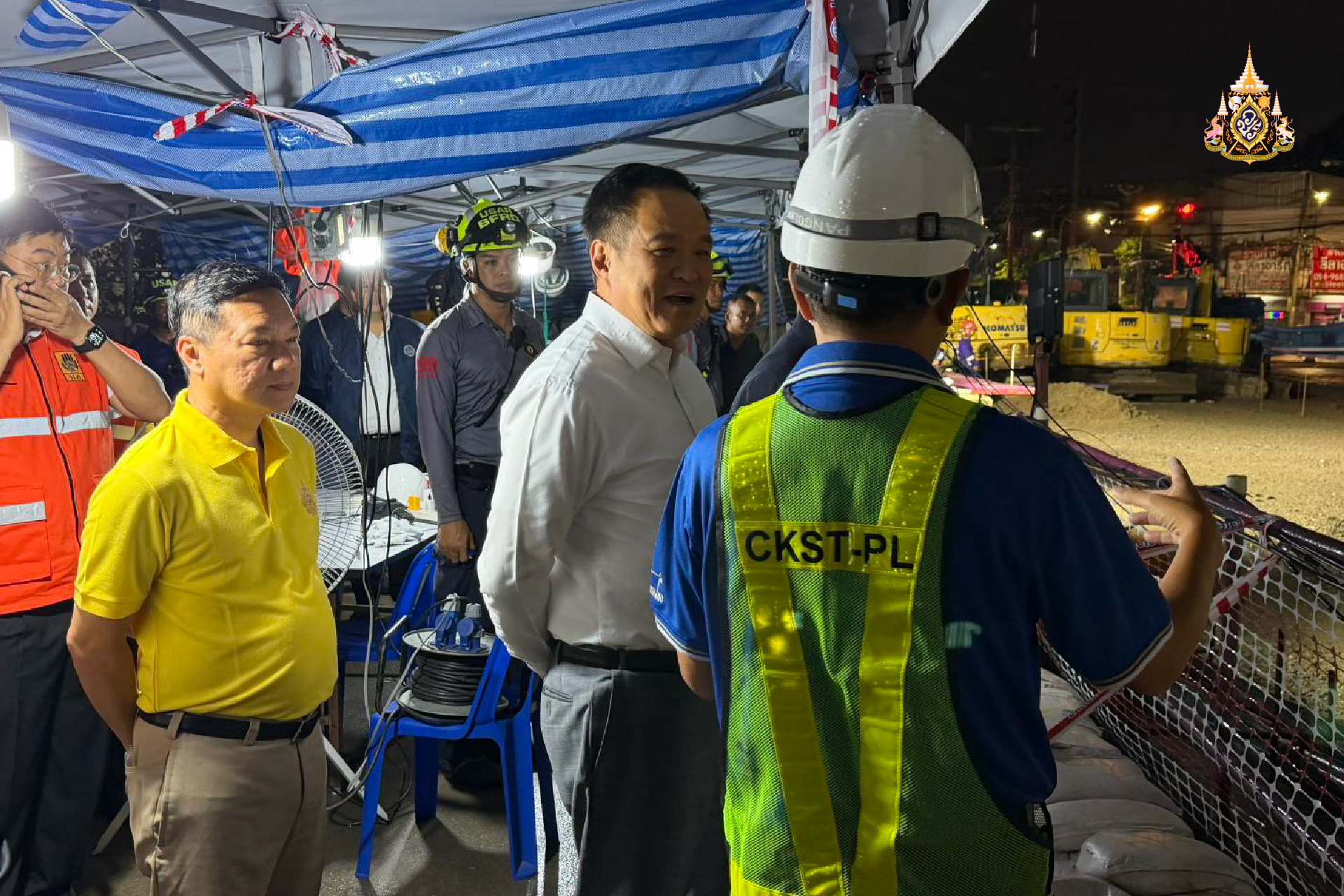 ตรวจความคืบหน้าถนนสามเสนทรุด รอบดึก กำชับ ซ่อมแซมต้องคำนึงถึงความปลอดภัยประชาชนสูงสุด