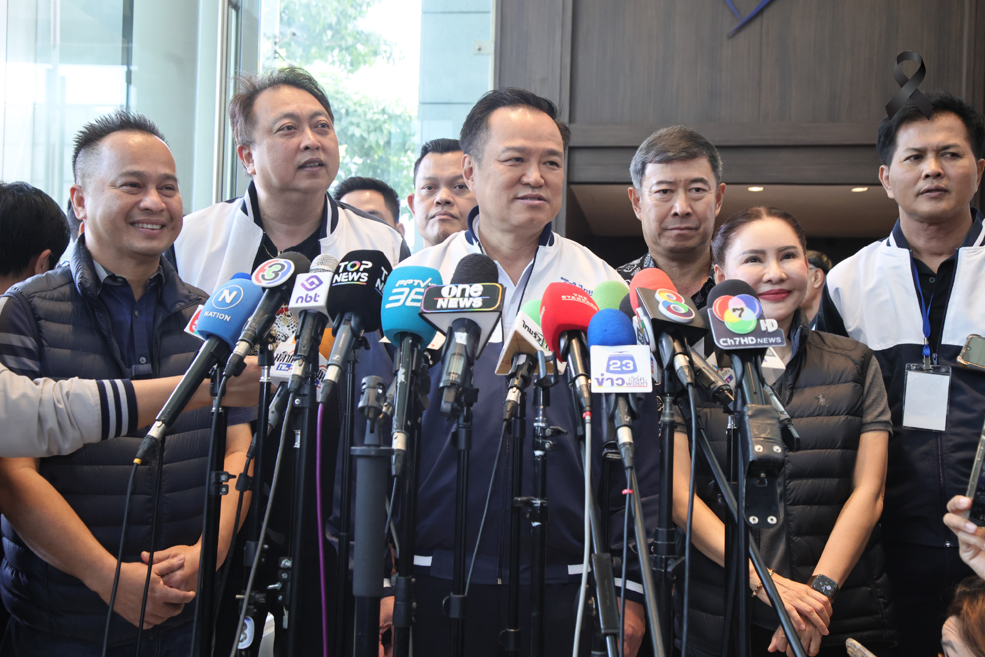 อนุทิน เปิดตัวบ้านใหญ่ "อังกินันทน์-คุณปลื้ม-ศิลปอาชา" มั่นใจเพชรบุรี–ชลบุรี ลงตัว