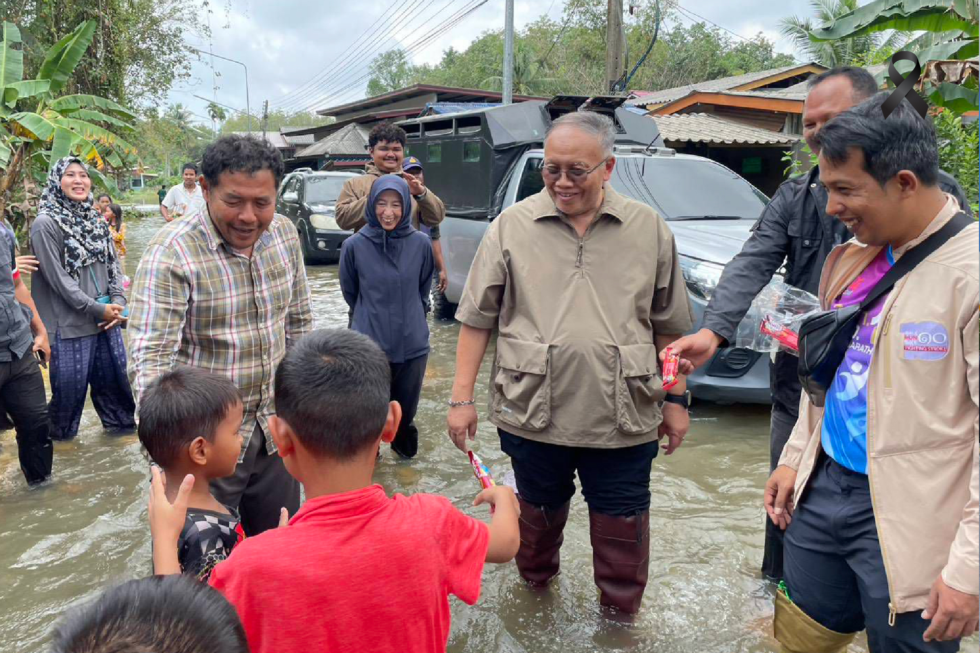 ลงพื้นที่ อ.มายอ มอบสิ่งของ เยี่ยมผู้ได้รับผลกระทบจากอุทกภัย