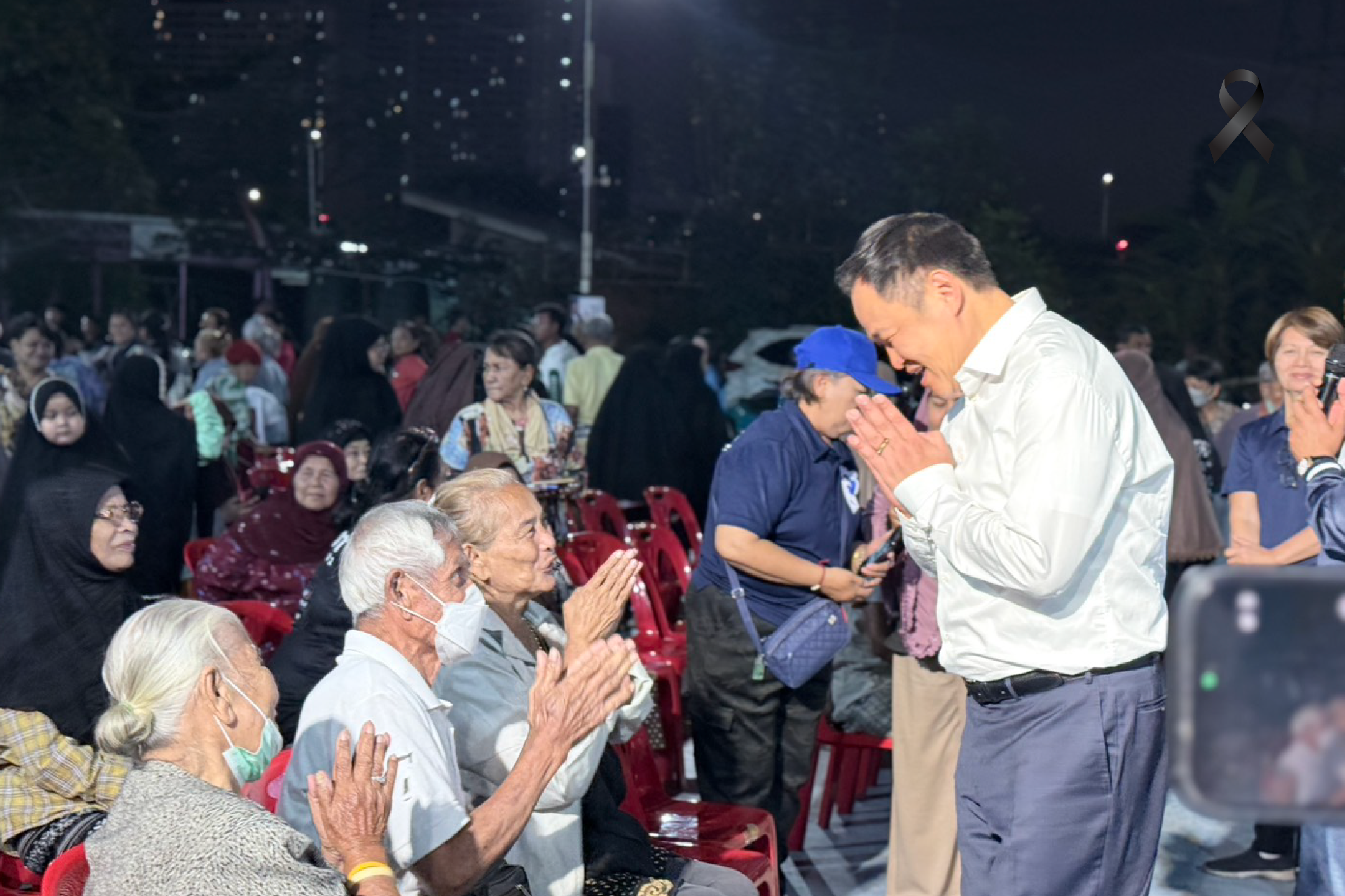 เซอร์ไพรส์ ลงพื้นที่ชุมชนบึงพระราม 9 ช่วย “ประเดิมชัย” หาเสียงที่แรก