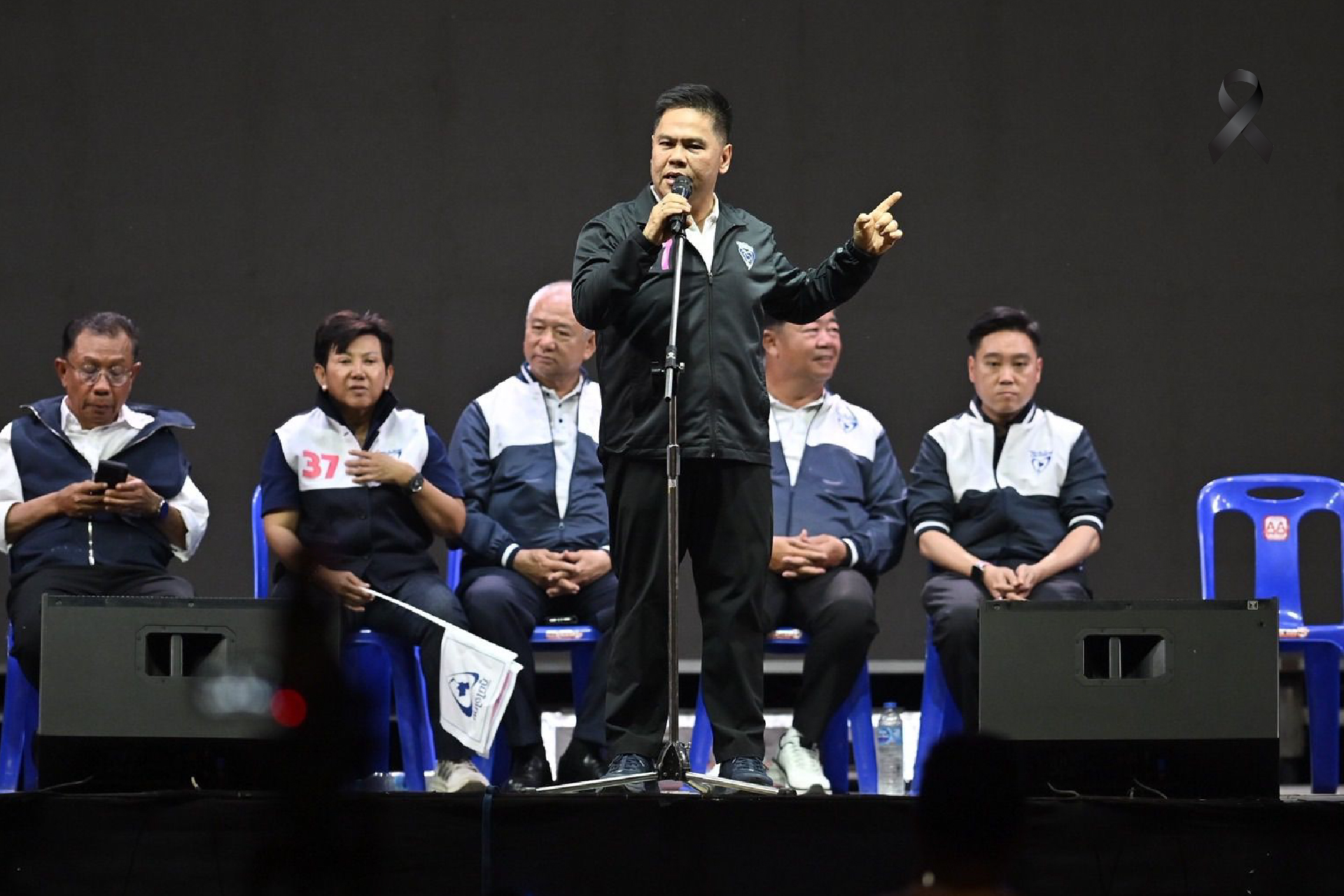 “วราวุธ” ปราศรัย เลือกหน้าเดิม ได้หลายกระทรวงดูแลคนสุพรรณบุรี