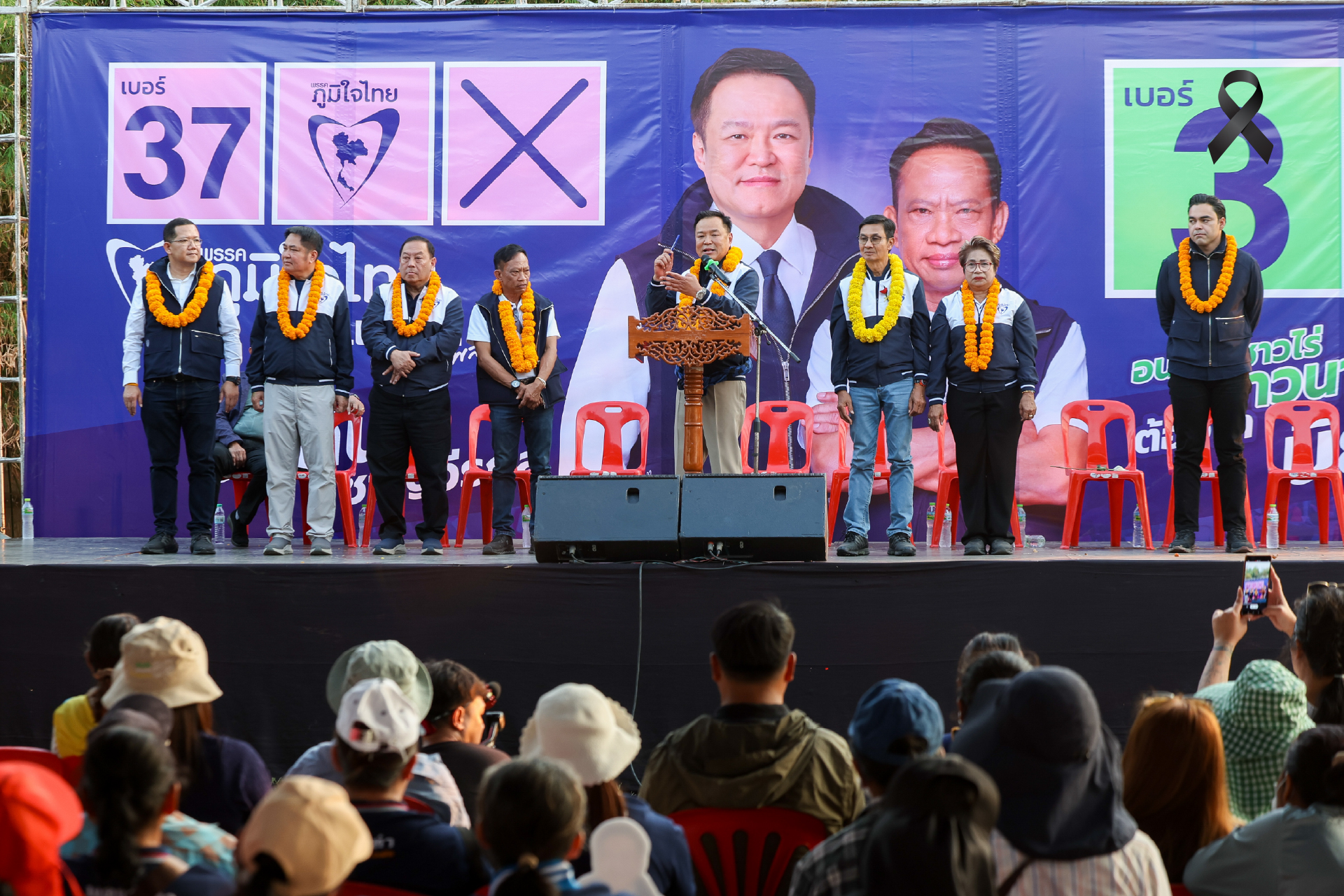 หาเสียงพิษณุโลกคึกคัก ชาวบ้านตะโกนอยากได้เป็นนายกฯ ย้ำพร้อมคัมแบ็ก ดันราคาข้าวสูง ได้ “ศุภจี” เปิดตลาดโลก